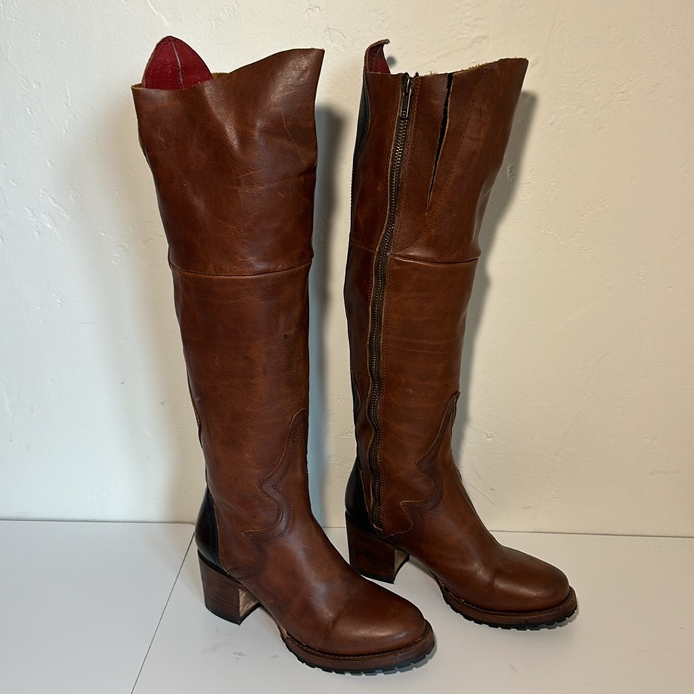 Freebird Calgary Brown Leather Knee-High Boots - Picture 3 of 7